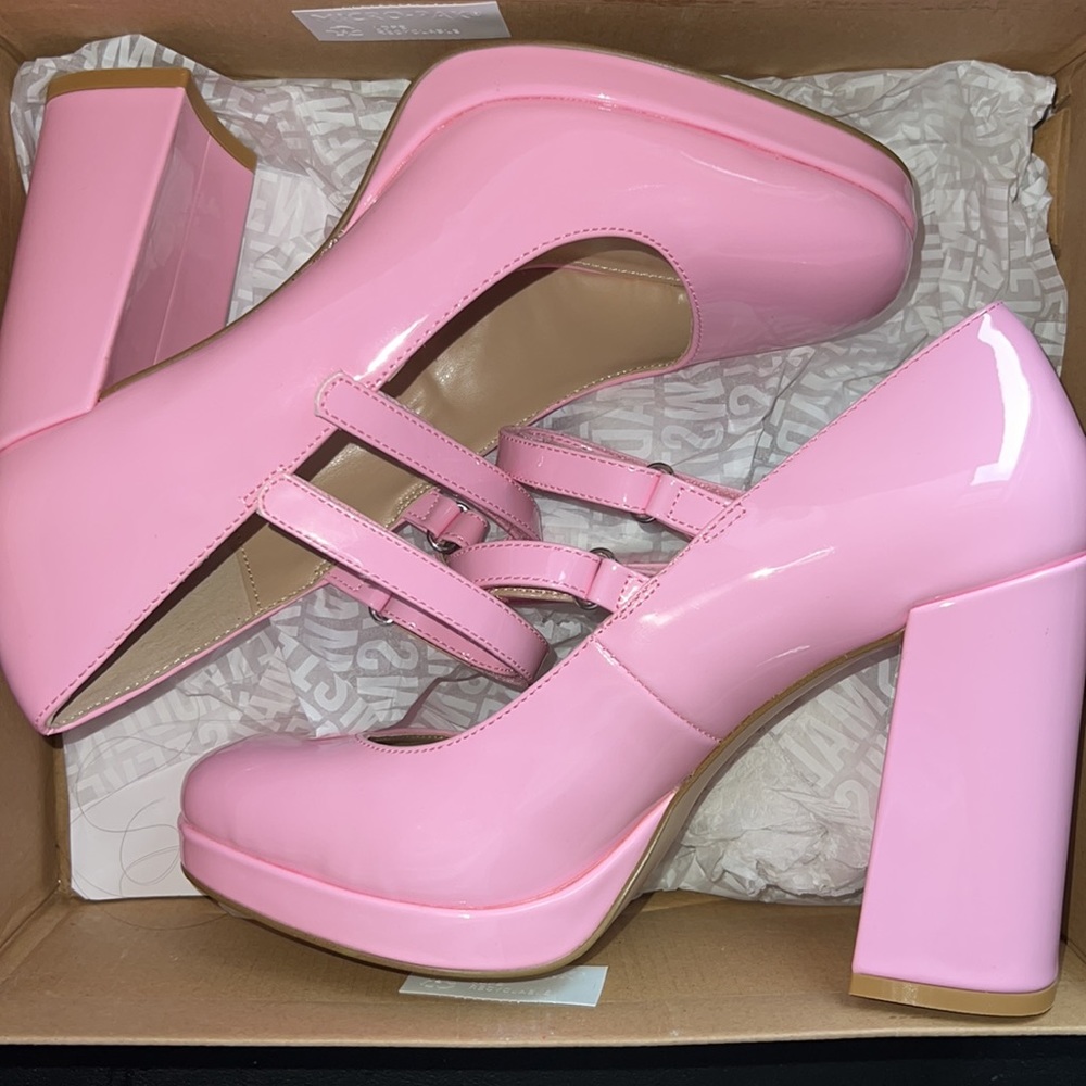 Steve Madden Pink Mary Jane Pumps Size 9.5